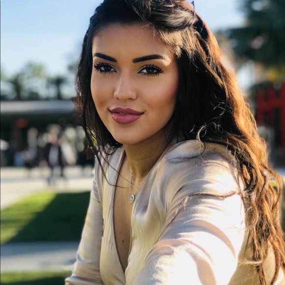 nicolelohse